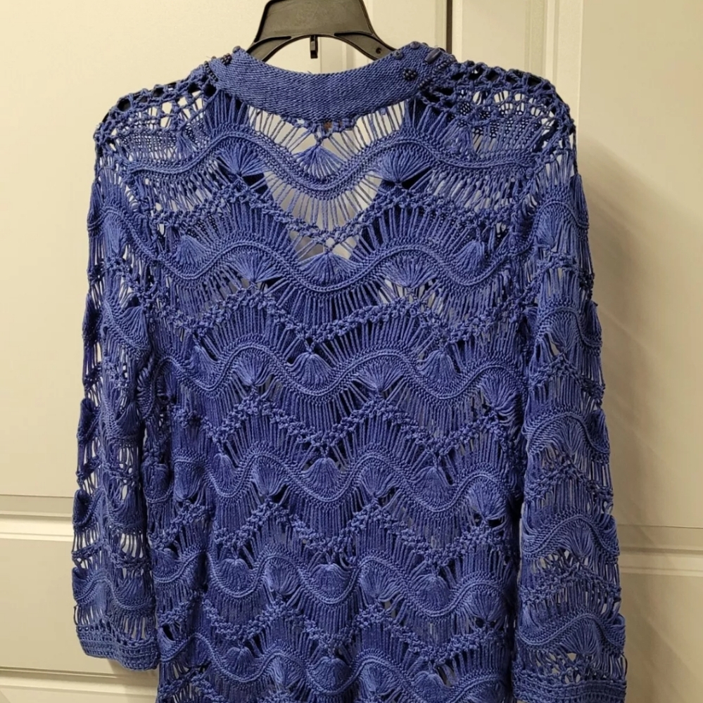 Chico's Women's Sweater Size: Medium - Picture 7 of 11